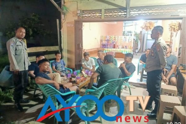 Polsek Belimbing Giat Patroli Rutin Malam Hari Upaya Menjaga Kamtibmas Tetap Kondusif